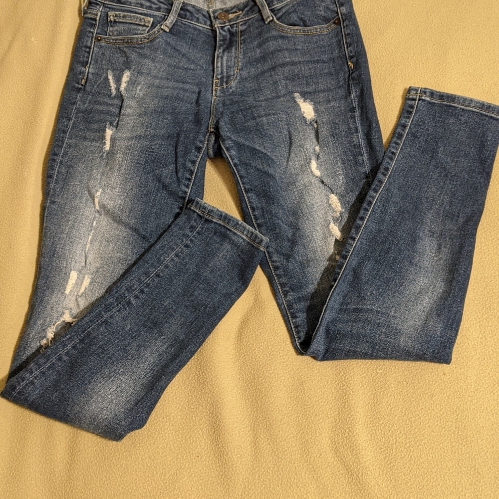 One pair of decree pants. Size 5 women's jeans.